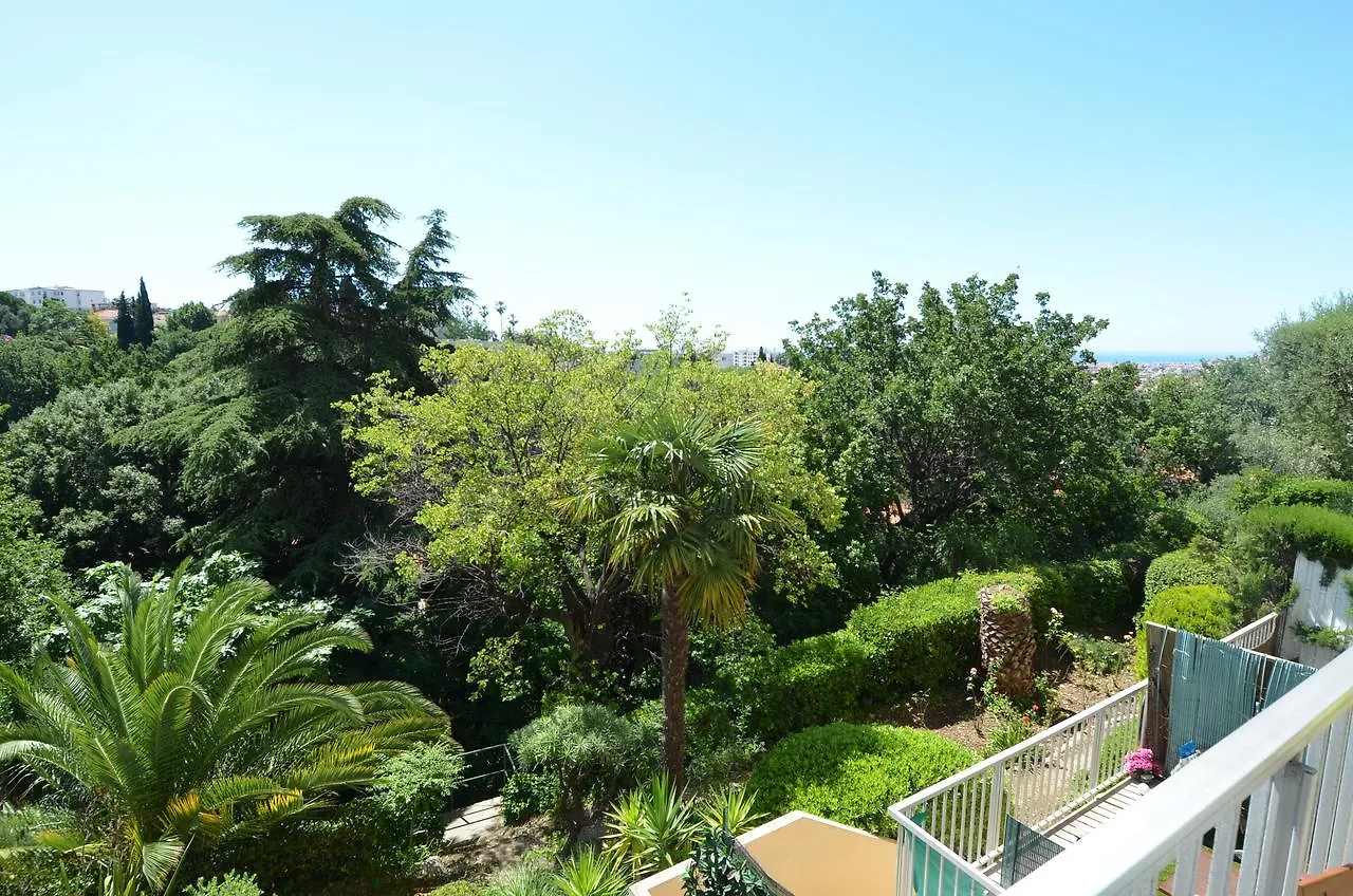 Grand Studio 35M² 4 Personnes Avec Balcon Quartier Valrose 니스 0*,  프랑스
