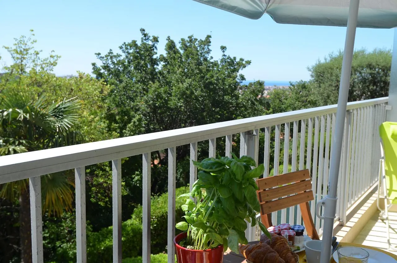Grand Studio 35M² 4 Personnes Avec Balcon Quartier Valrose 니스