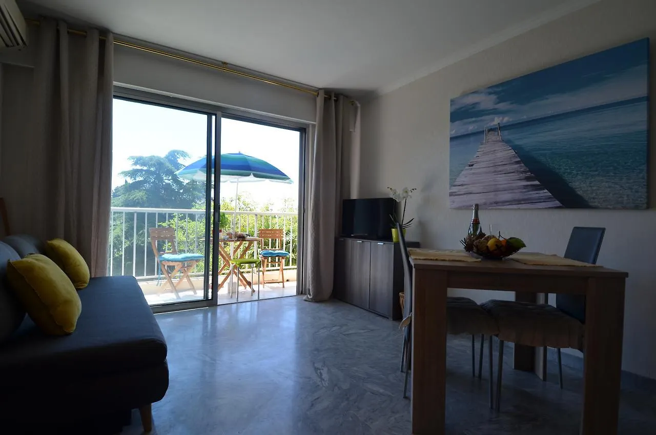 Grand Studio 35M² 4 Personnes Avec Balcon Quartier Valrose 니스
